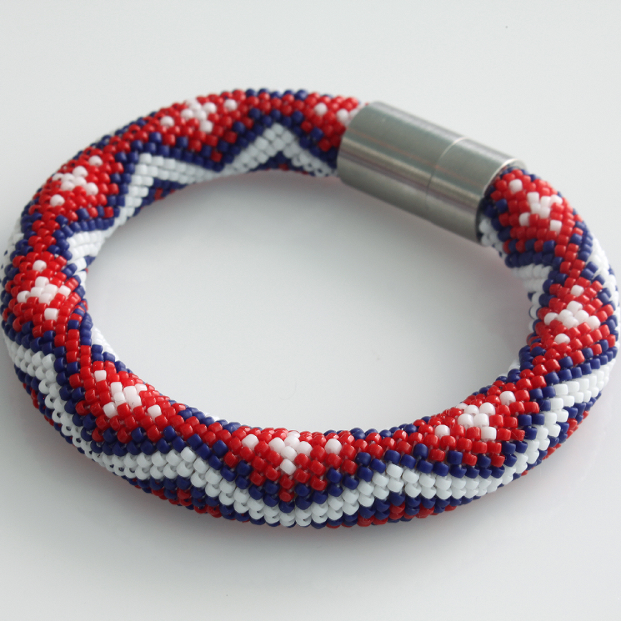 Crochet bead bracelet