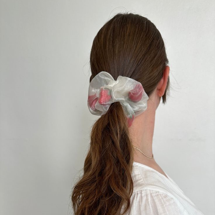 flower scrunchie