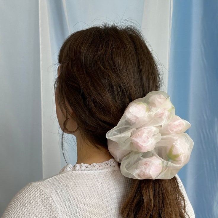 floral hair accessories