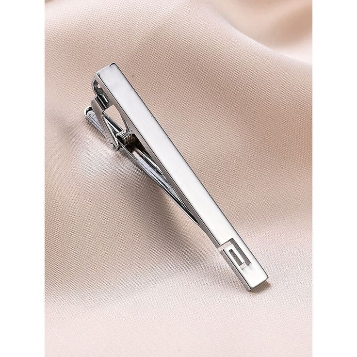 tie clip